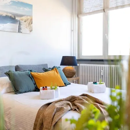 Huswell - Beautiful Spacious With Frontal Sea View * 克诺克－海斯特