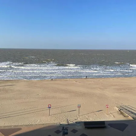 Huswell - Beautiful Spacious With Frontal Sea View * Knokke-Heist