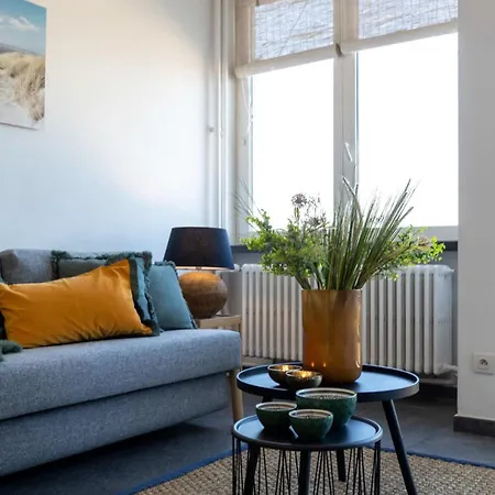 Huswell - Beautiful Spacious With Frontal Sea View Appartement